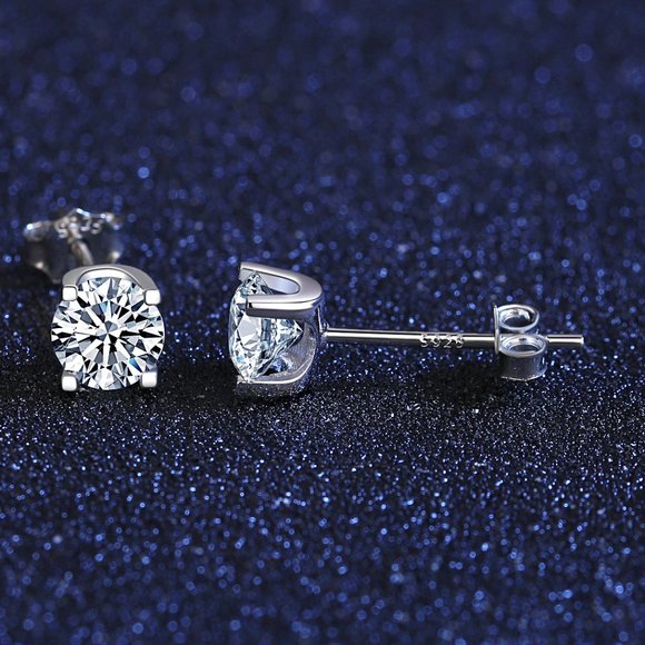 1 Carats Moissanite Stud Earrings- Ideal Gift For Her - Picture 1 of 4